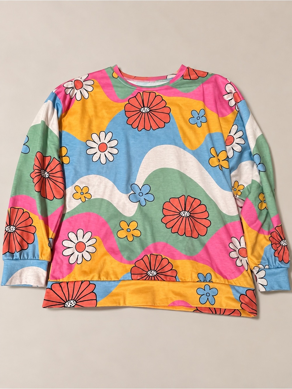 Vibrant Floral Wave Long-Sleeve Tunic in Multicolor